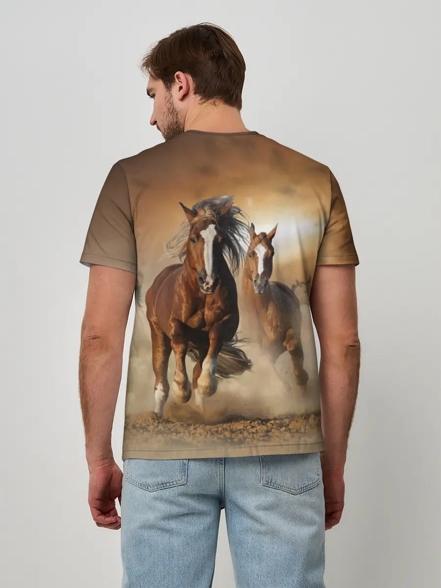 Мужская базовая футболка / Бегущие лошади
