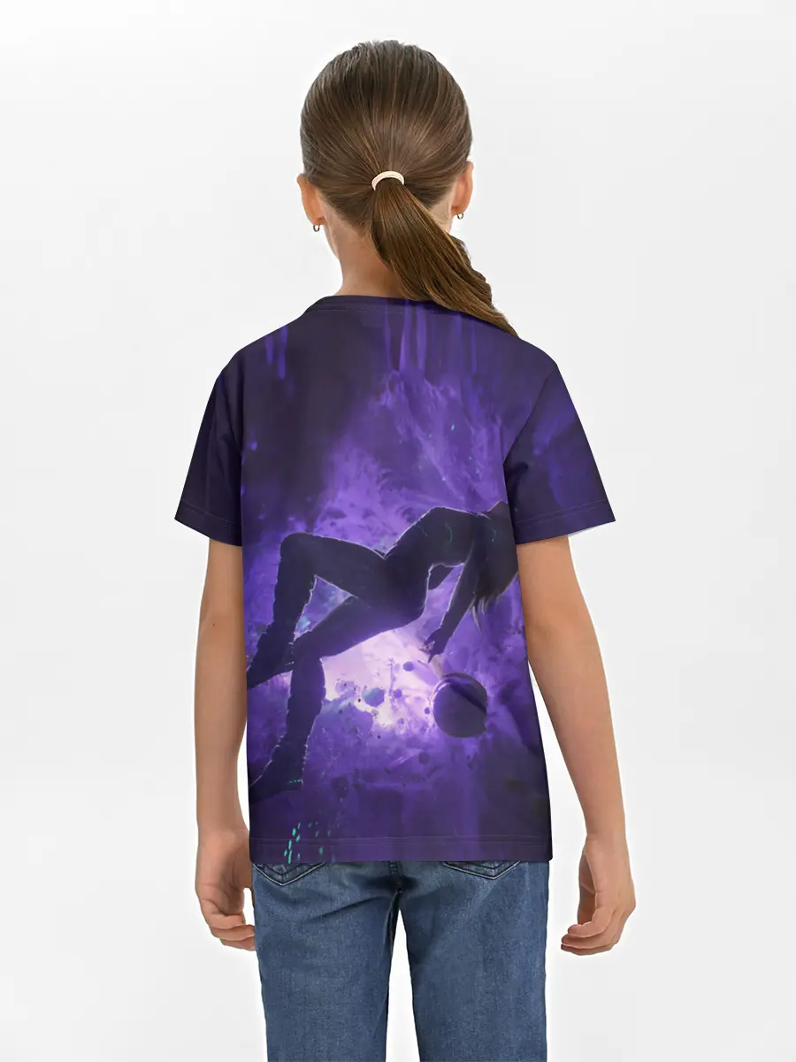Детская базовая футболка / Space X Girl in zero gravity