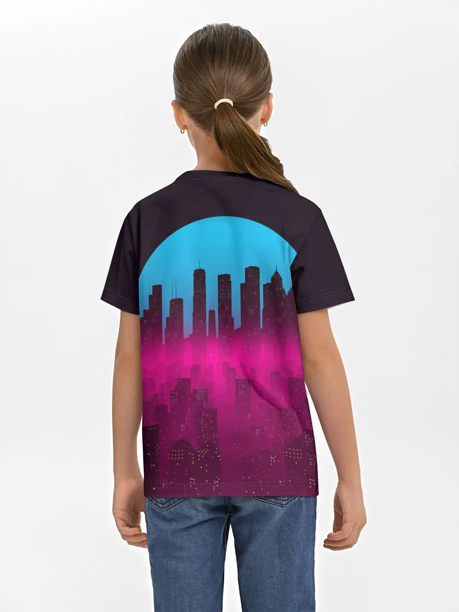 Детская базовая футболка / НЕОНОВЫЙ ГОРОД