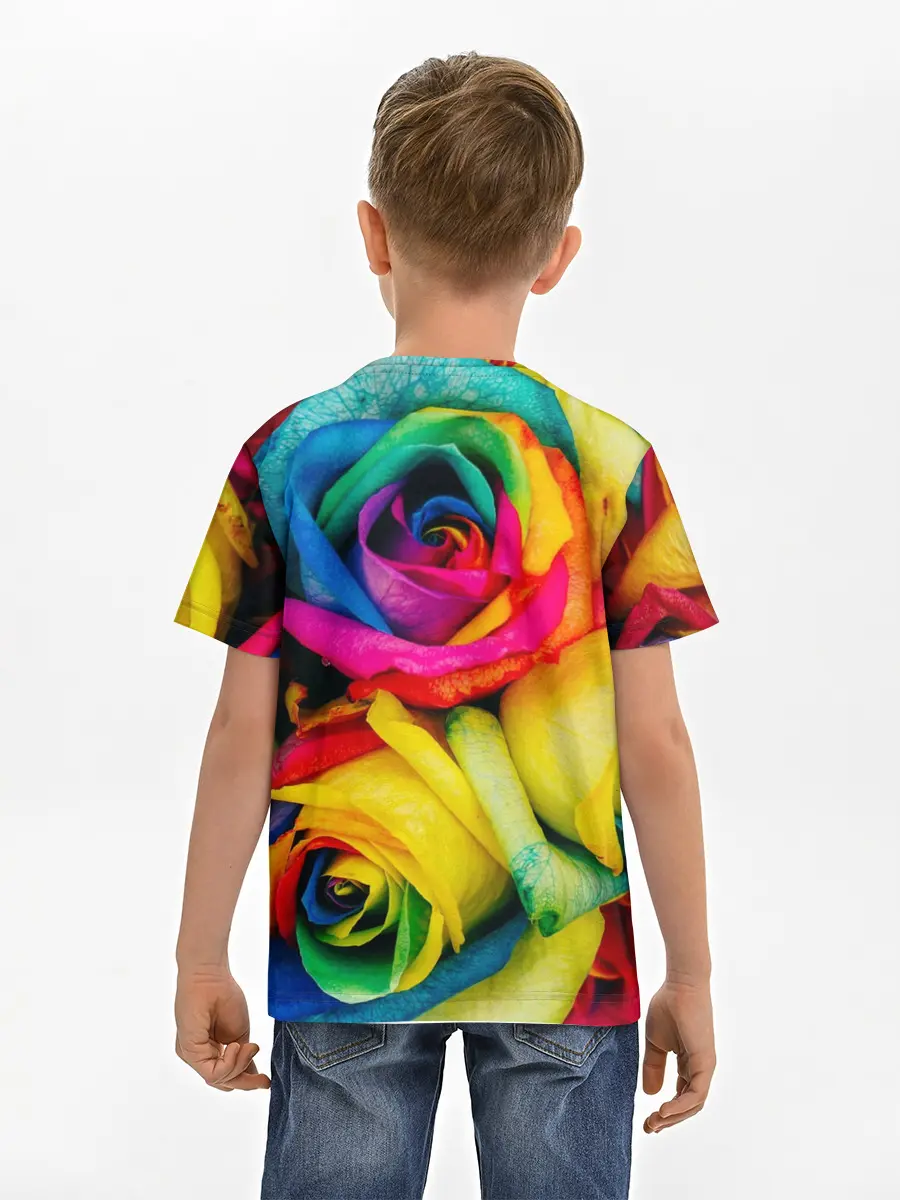 Детская базовая футболка / Разноцветные розы