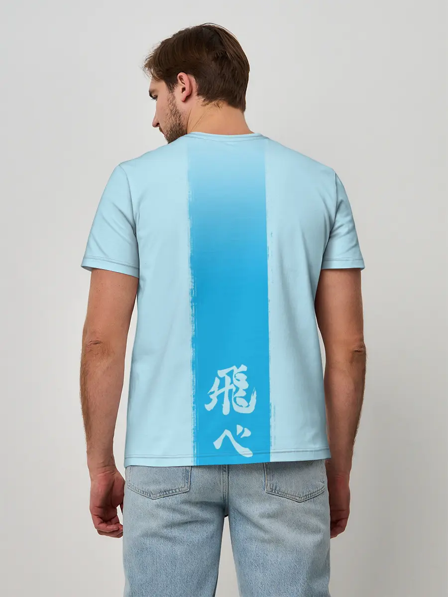 Мужская базовая футболка / Хината на синем фоне