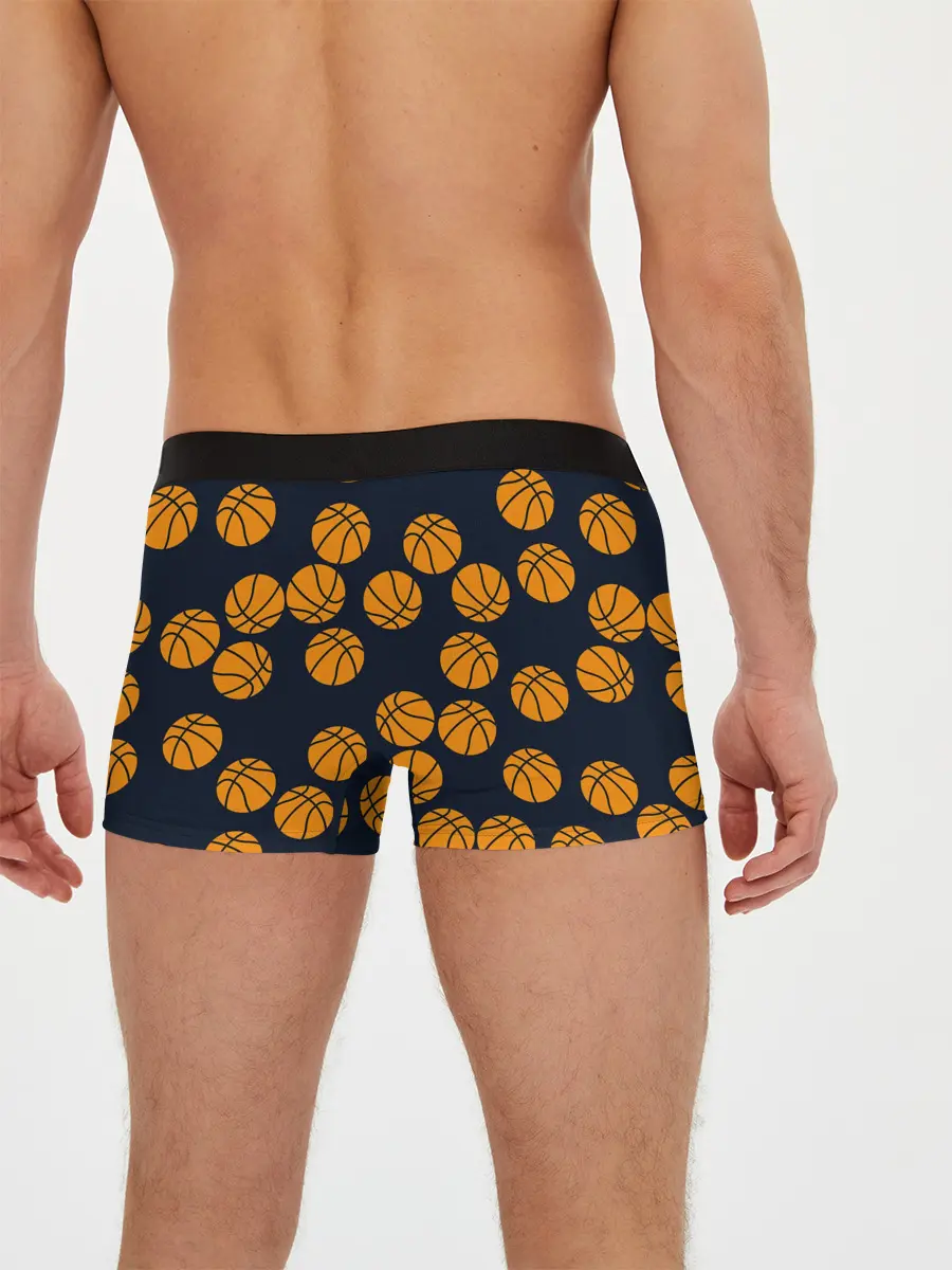 Мужские трусы боксеры / Баскетбольные мячи