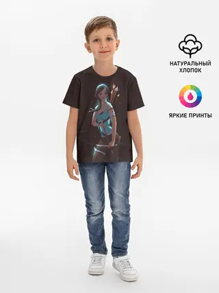 Детская базовая футболка / Sweet Lara