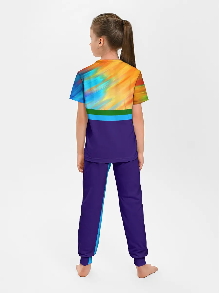 Детская пижама с брюками / Размытие