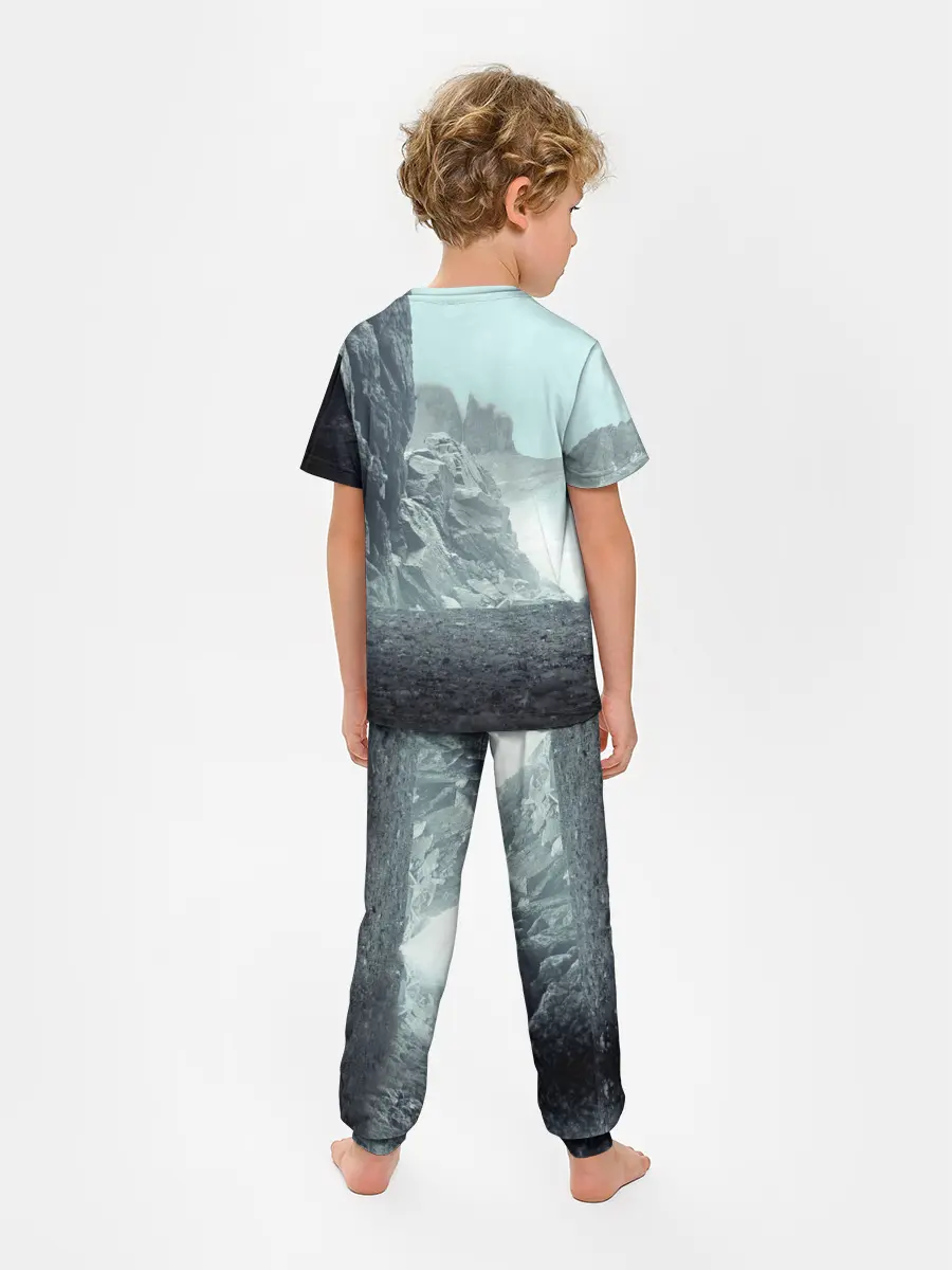 Детская пижама с брюками / Волк в горах