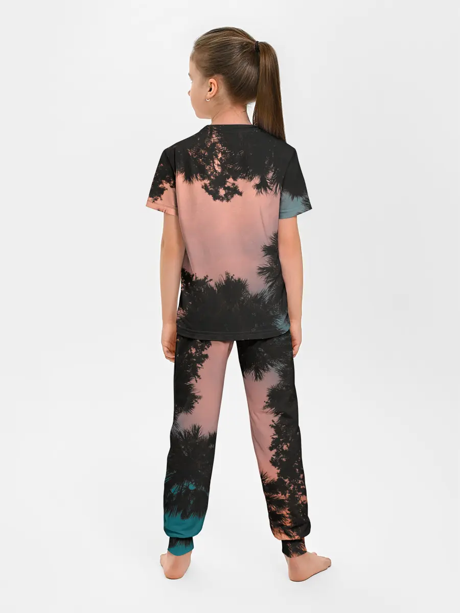 Детская пижама с брюками / Пальмы вид снизу закат