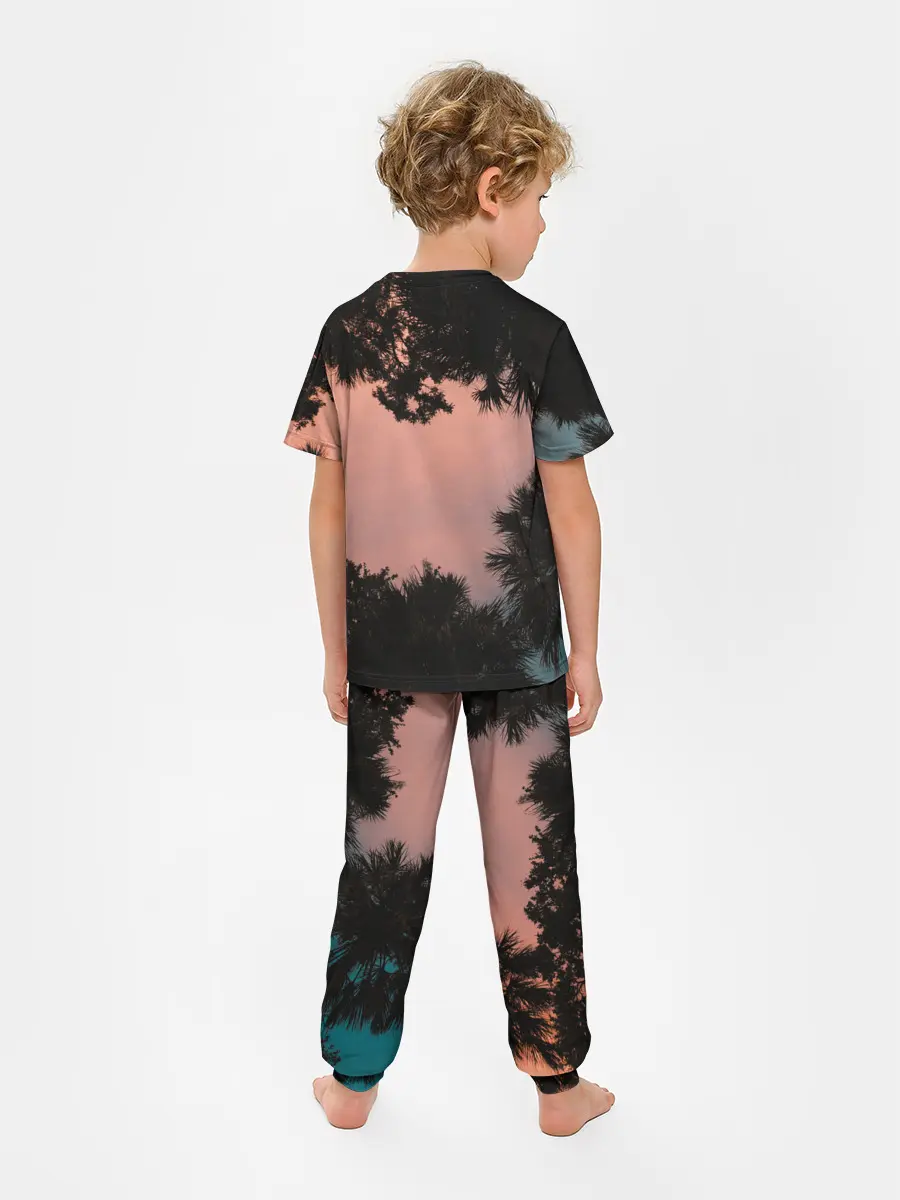 Детская пижама с брюками / Пальмы вид снизу закат