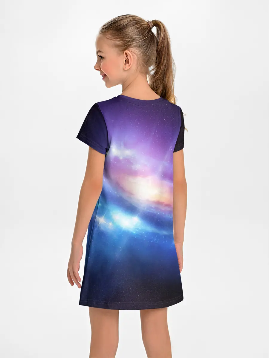 Детское платье / Абстракция космоса