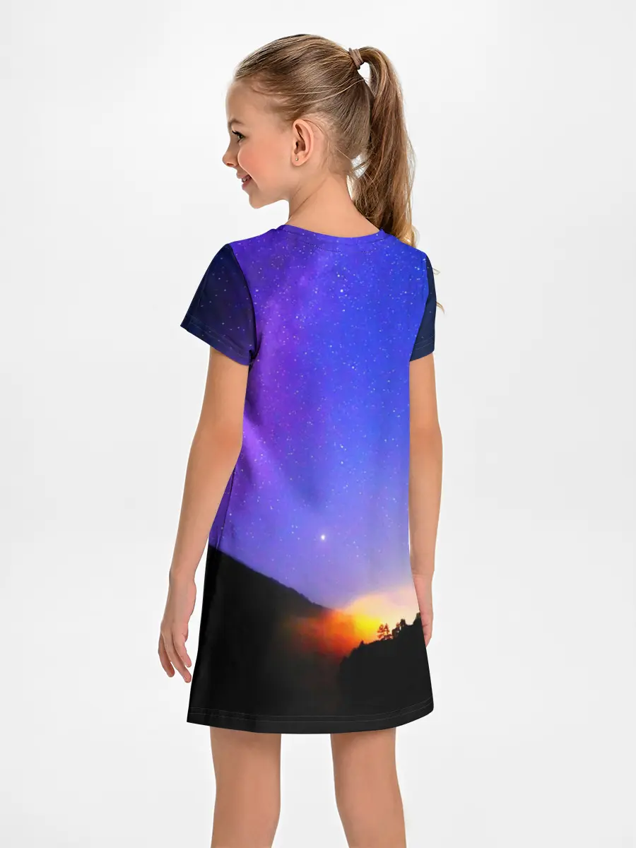 Детское платье / Очень странные дела