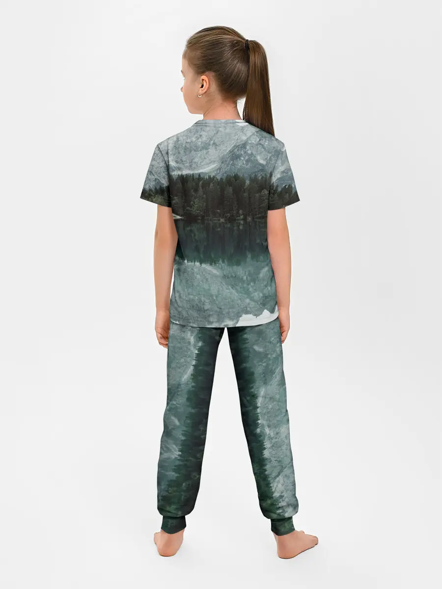 Детская пижама с брюками / отражение горы в озере