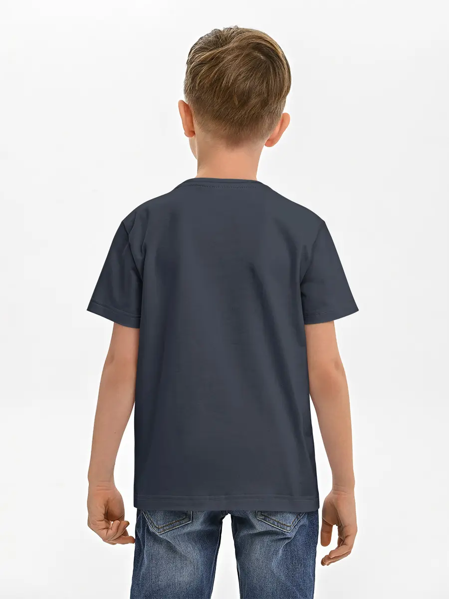 Детская базовая футболка / Прыжки на батуте