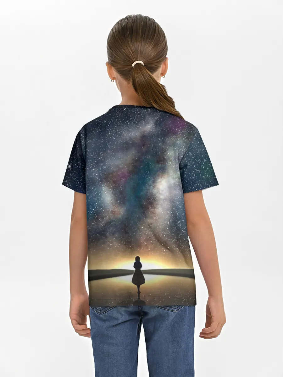 Детская базовая футболка / VIOLET EVERGARDEN. Космос