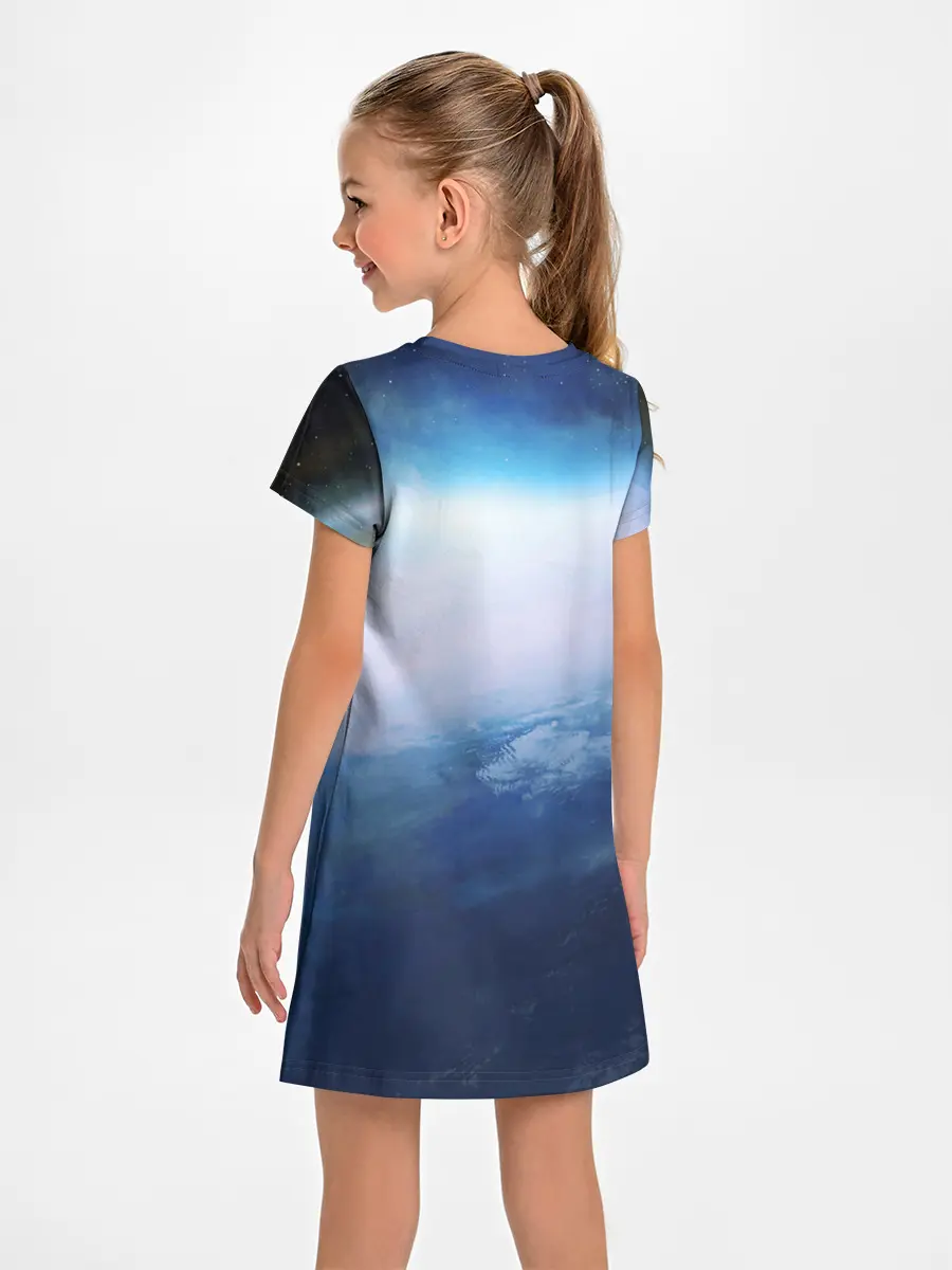 Детское платье / Планета Земля