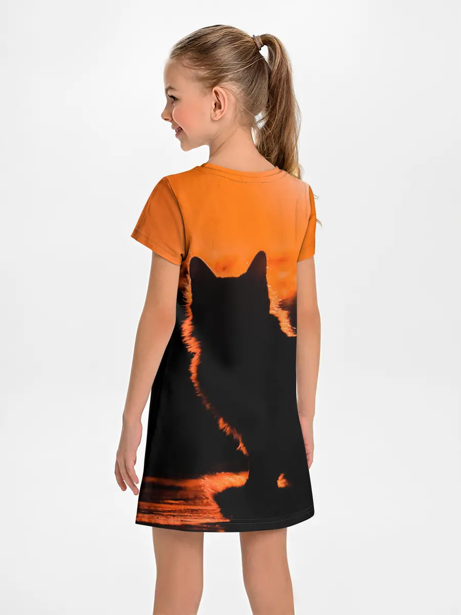 Детское платье / Котенок на фоне заката