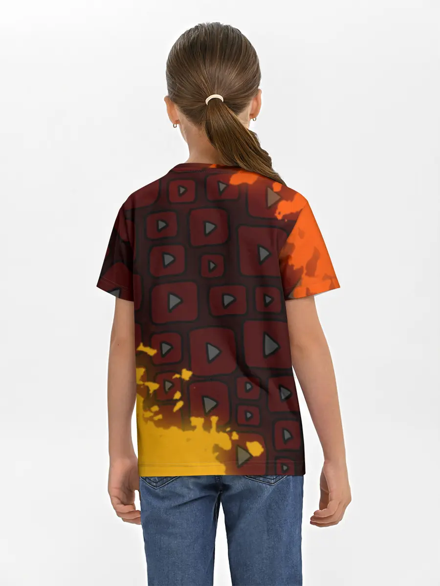 Детская базовая футболка / YouTube