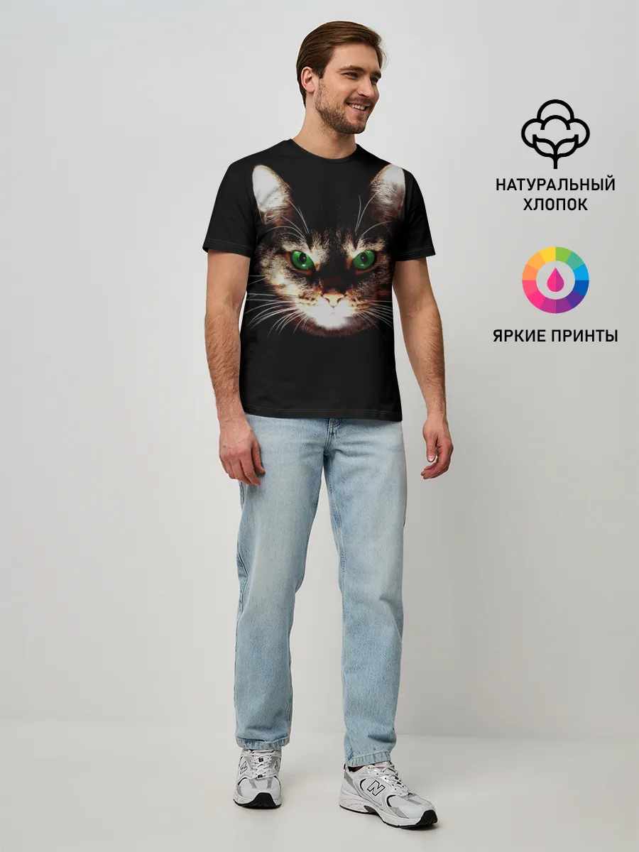 Мужская базовая футболка / Зеленоглазый кот