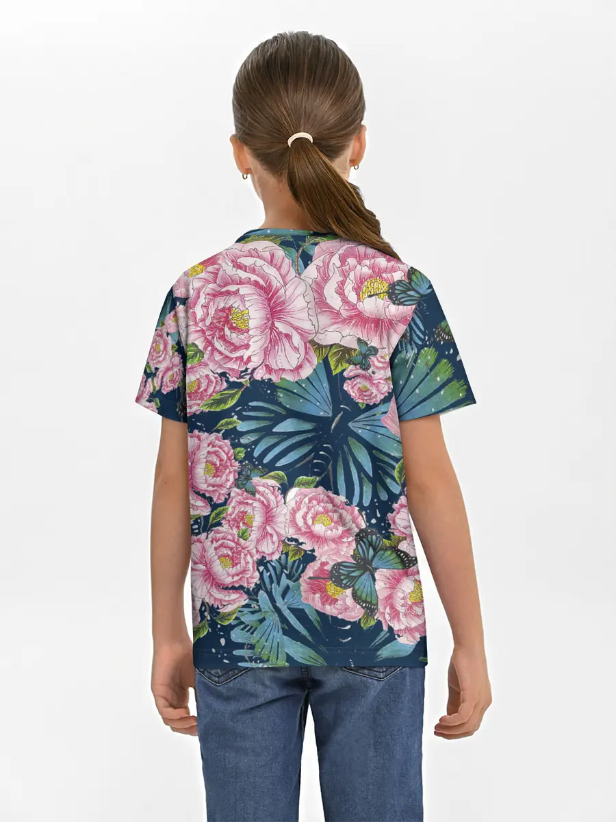 Детская базовая футболка / Пионы