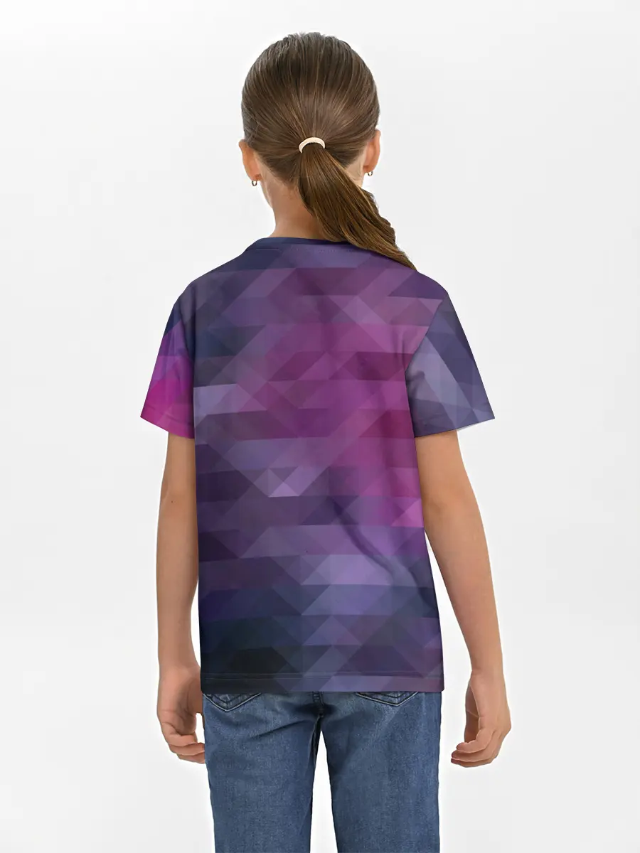 Детская базовая футболка / Фиолетово-бордовый узор