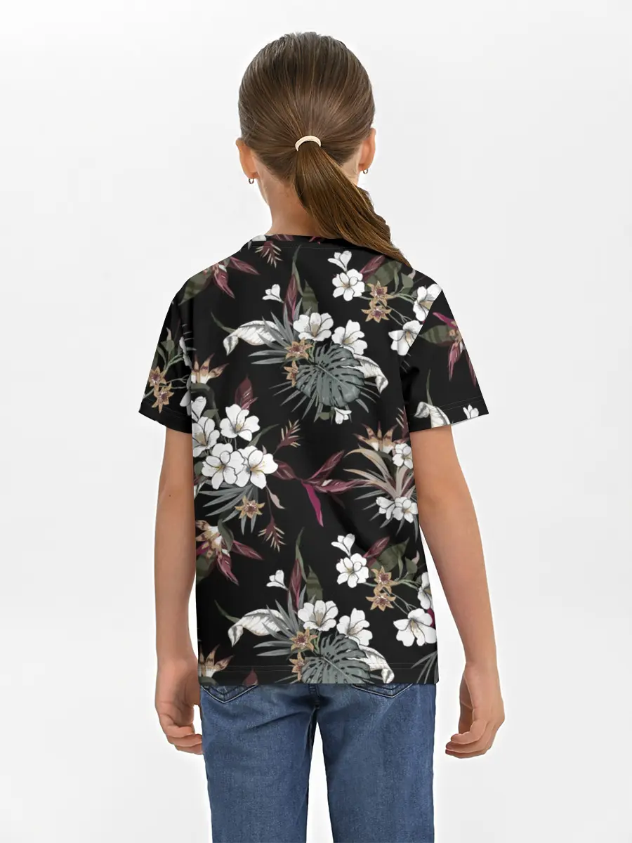 Детская базовая футболка / Белые цветы