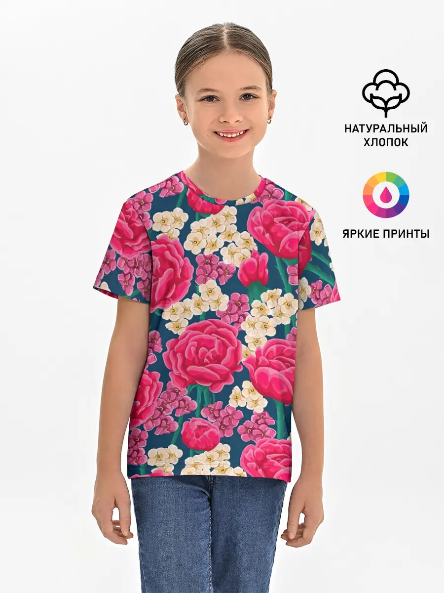 Детская базовая футболка / Поле роз