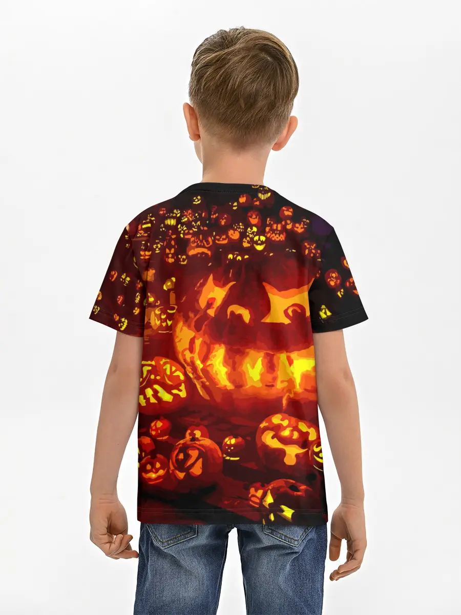 Детская базовая футболка / Тыквы на Хэллоуин