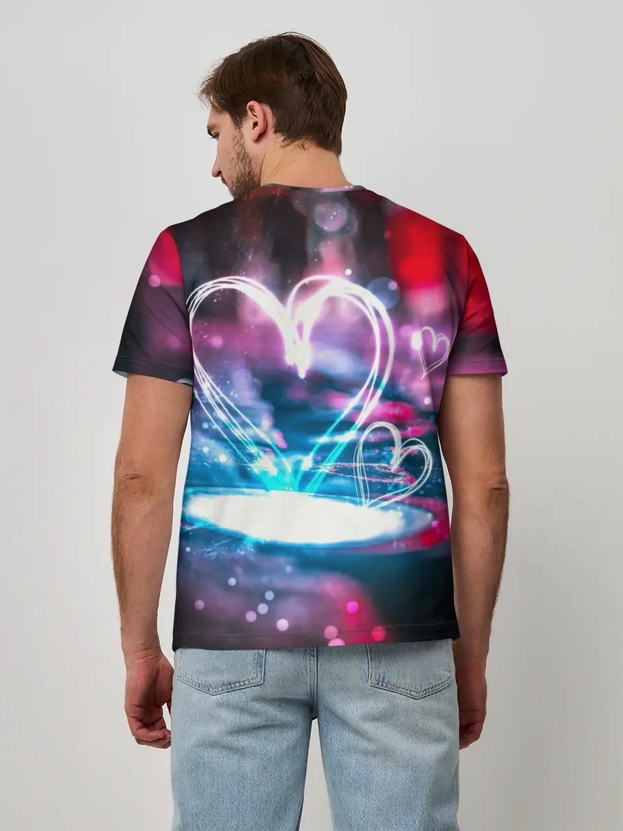 Мужская базовая футболка / Неоновое сердце