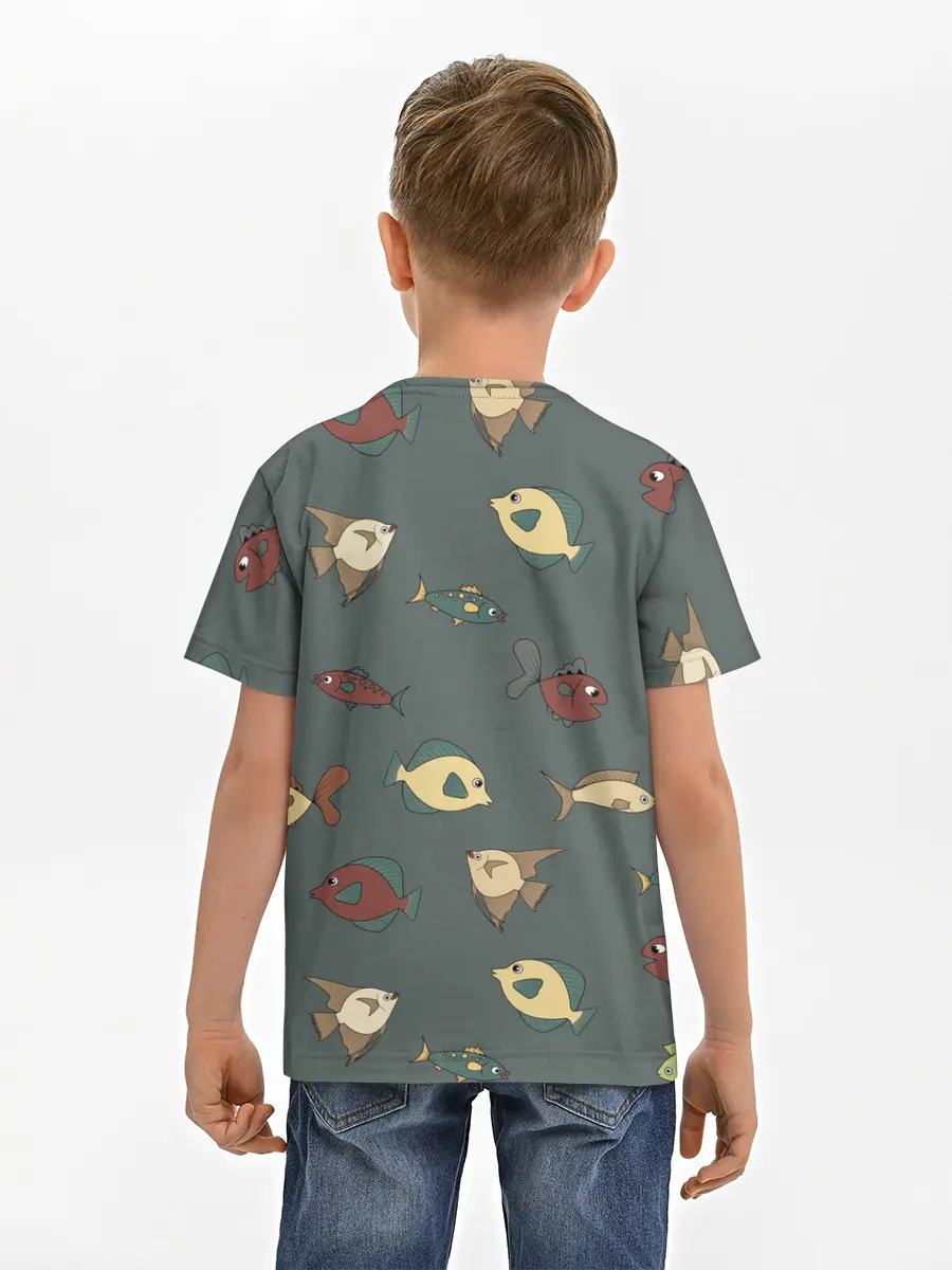 Детская базовая футболка / Морские рыбки на зеленом фоне
