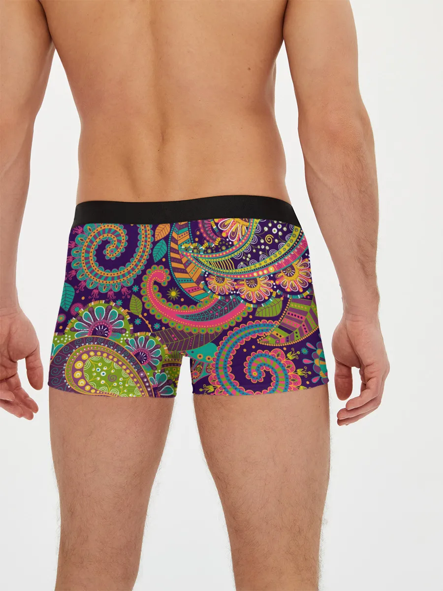 Мужские трусы боксеры / Яркий красочный узор