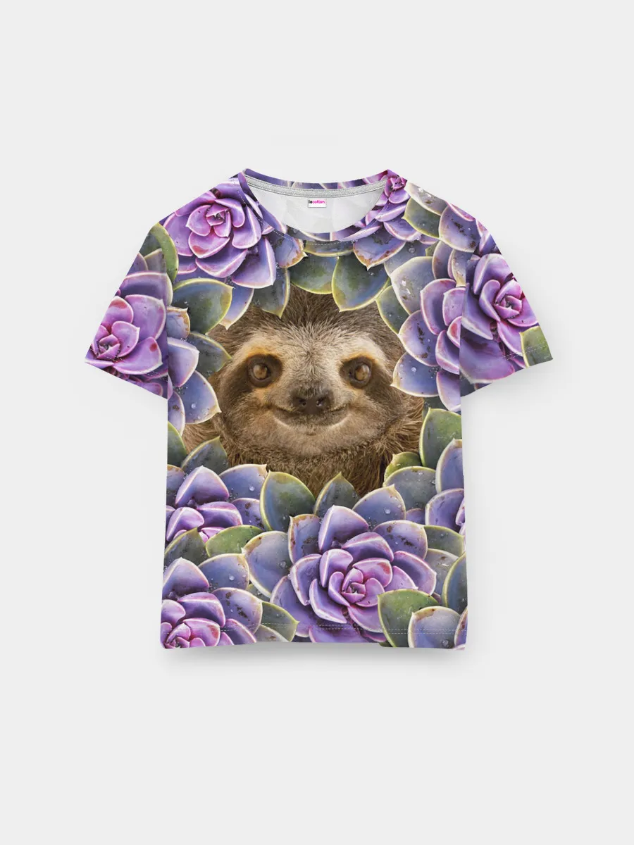 Мужская базовая футболка / Ленивец среди цветов