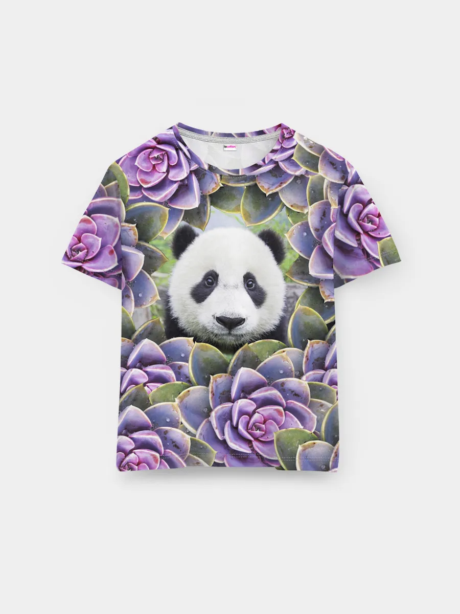 Мужская базовая футболка / Панда среди цветов