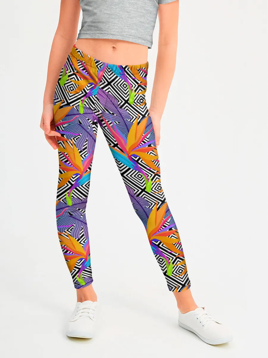 Леггинсы для девочки / Тропические цветы и узоры