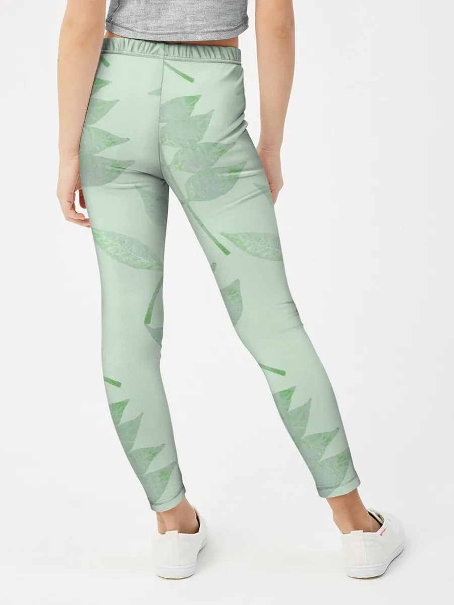 Леггинсы для девочки / Зеленые листья на светло зеленом