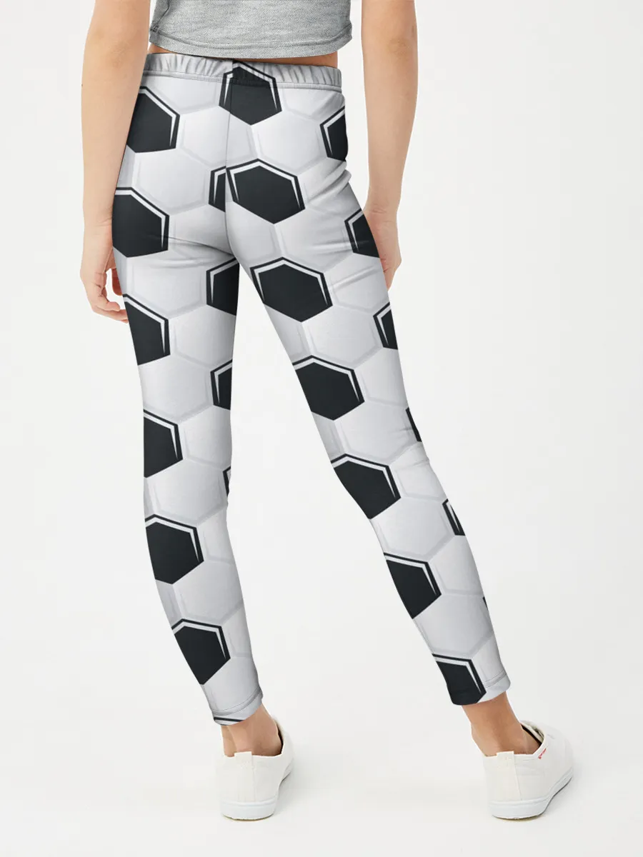 Леггинсы для девочки / Текстура футбольного мяча