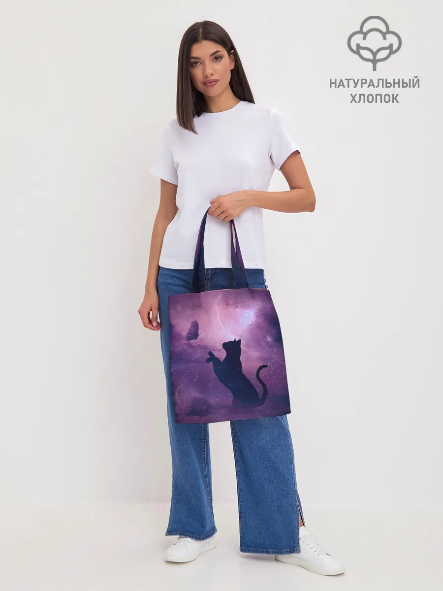 Шоппер база / Кошка играет с бабочкой