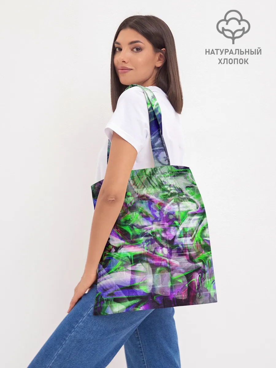 Шоппер база / Граффити на стене