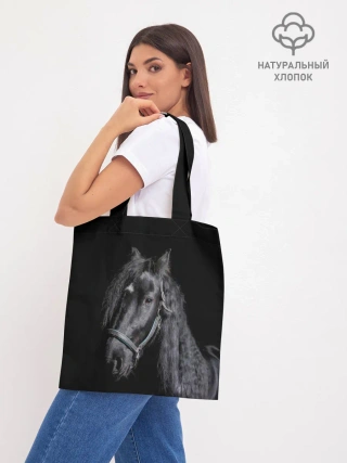 Шоппер база / Лошадь на черном фоне