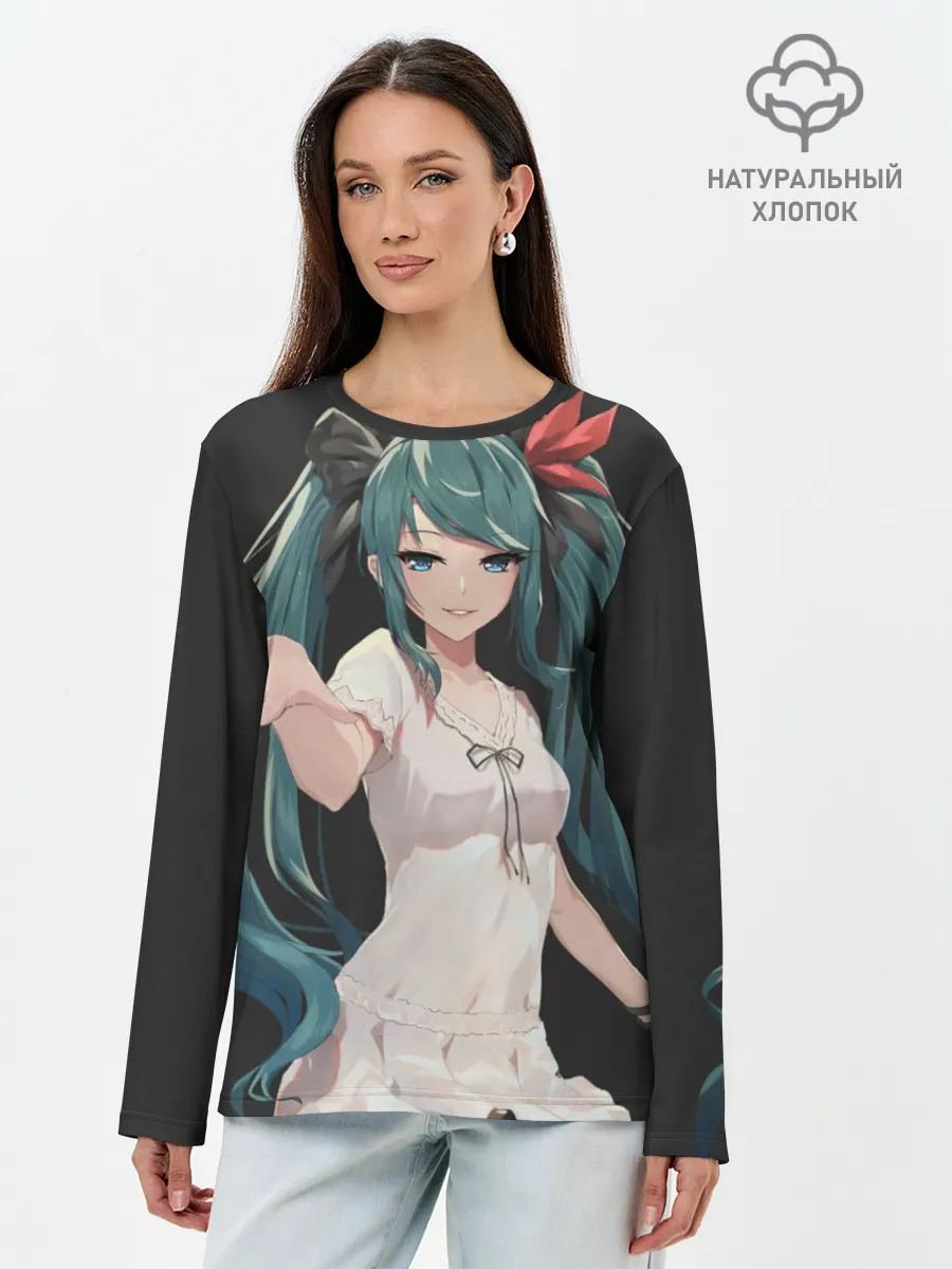 Лонгслив женский. Хлопок / Хацуне Мику с протянутой рукой