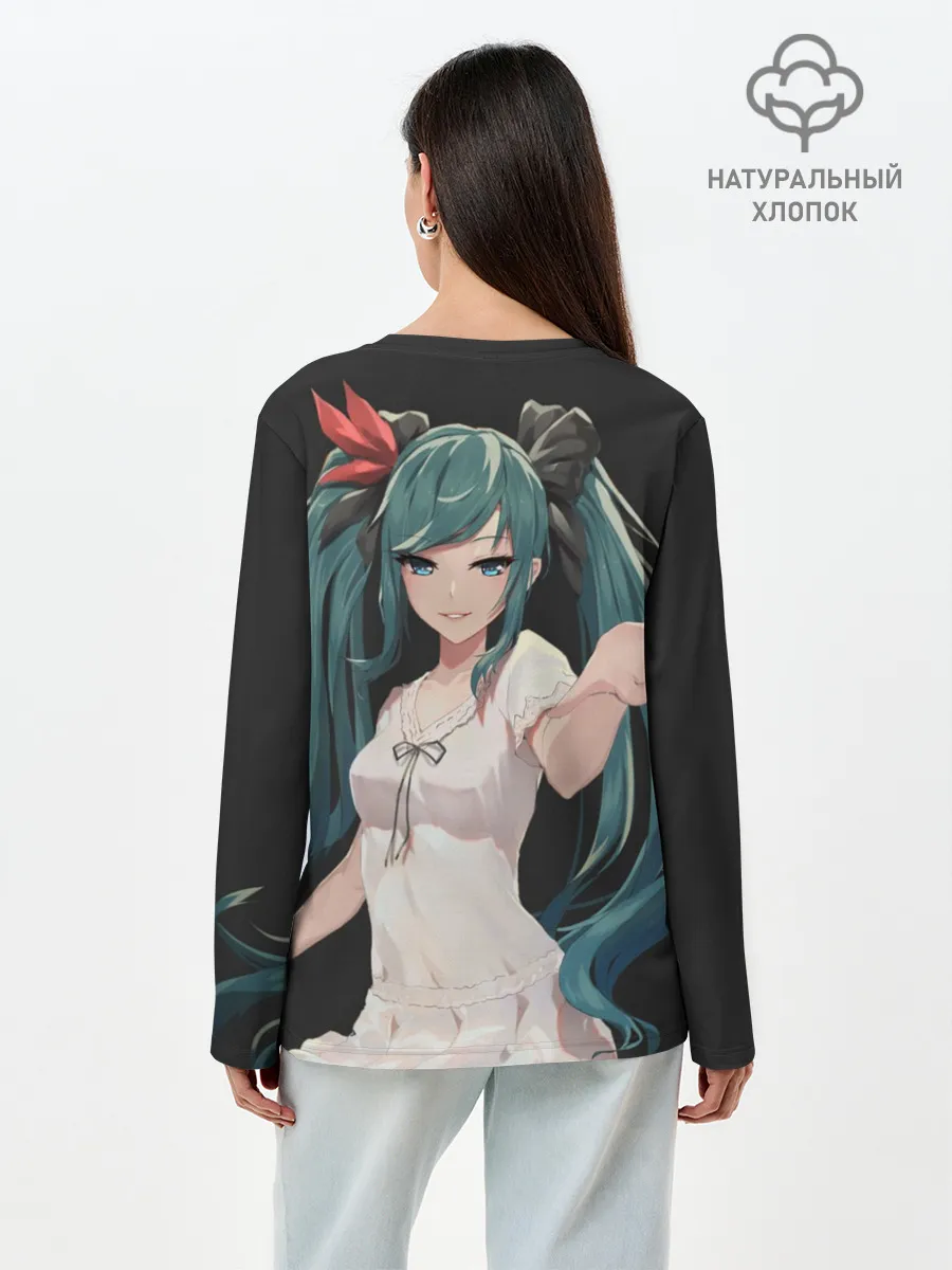 Лонгслив женский. Хлопок / Хацуне Мику с протянутой рукой
