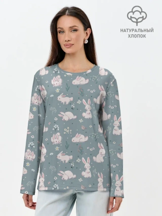 Лонгслив женский. Хлопок / Зайцы на лужайке