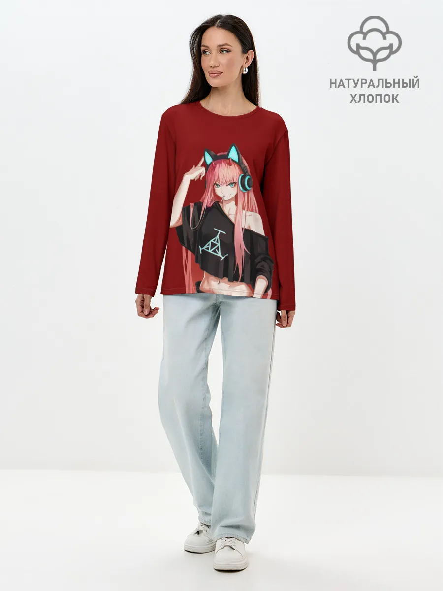 Лонгслив женский. Хлопок / Zero Two в наушниках