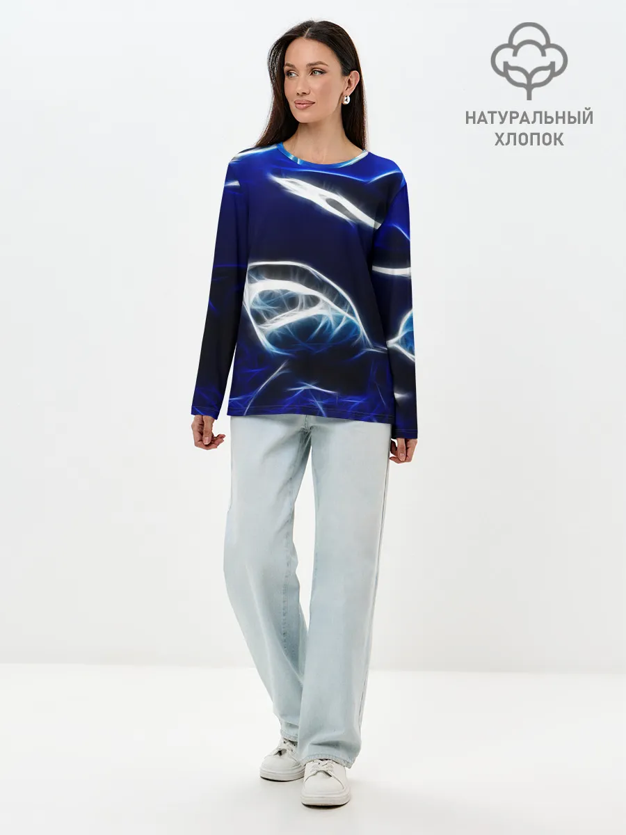 Лонгслив женский. Хлопок / ДЕЛЬФИН В МОРЕ.