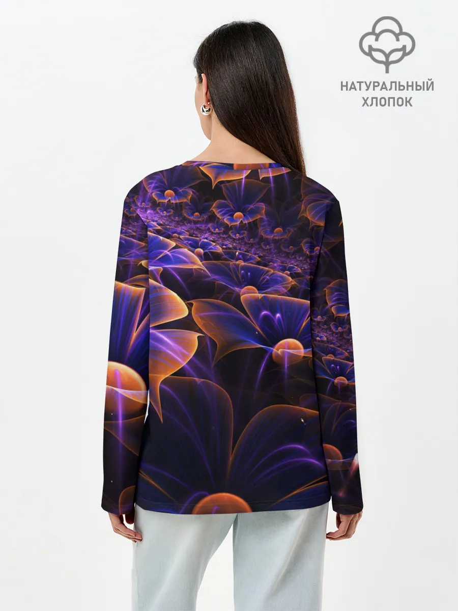 Лонгслив женский. Хлопок / Цветки во тьме