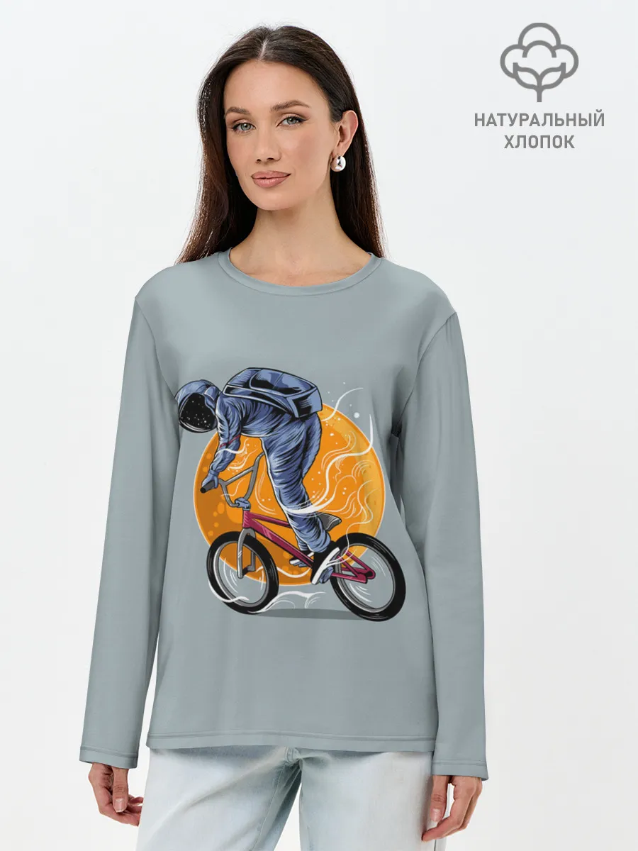 Лонгслив женский. Хлопок / Космический велосипедист