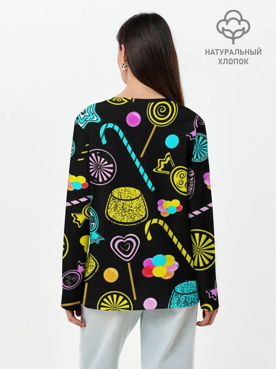 Лонгслив женский. Хлопок / Винсмок Санджи. Фон со сладостями