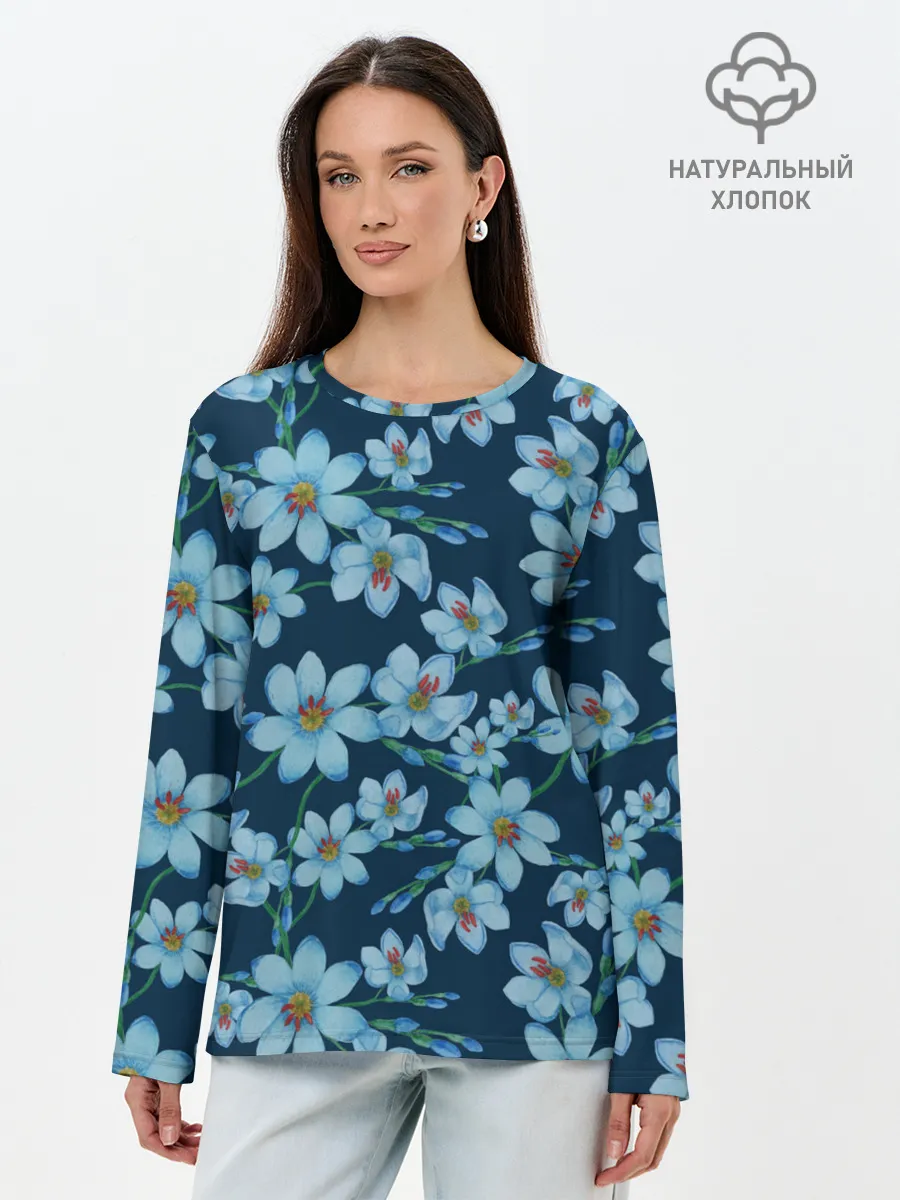 Лонгслив женский. Хлопок / Иксии не темно синем фоне