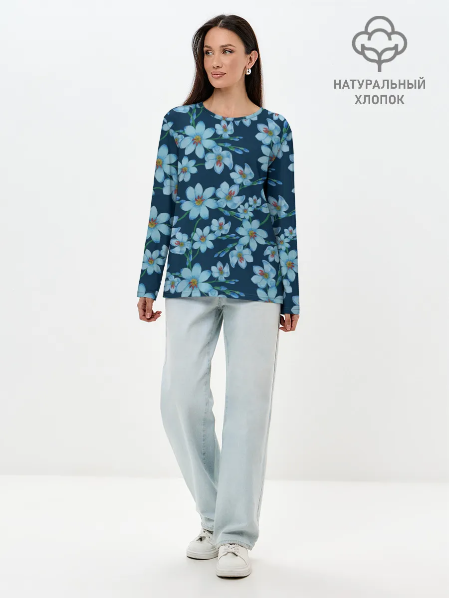 Лонгслив женский. Хлопок / Иксии не темно синем фоне