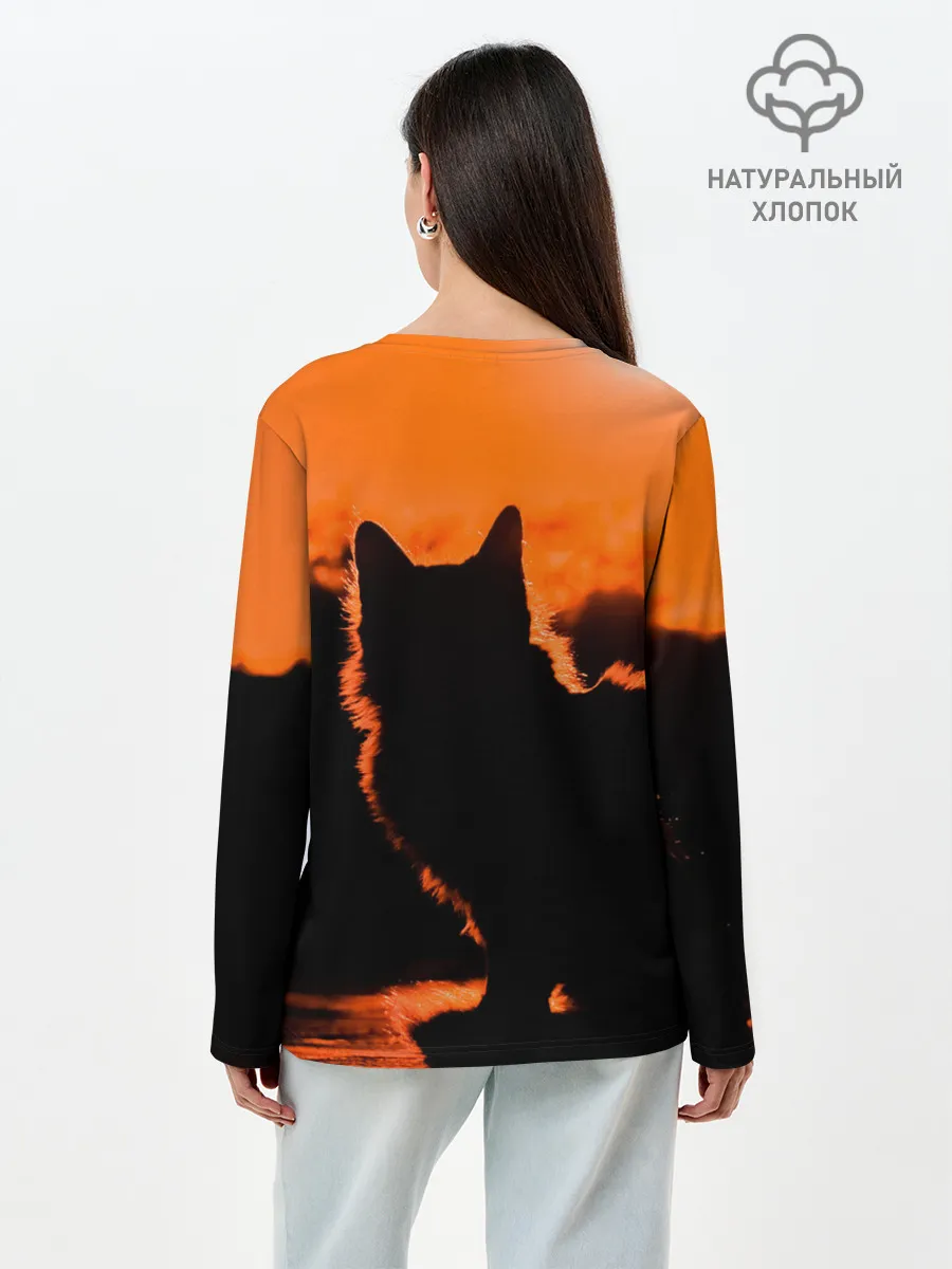 Лонгслив женский. Хлопок / Котенок на фоне заката
