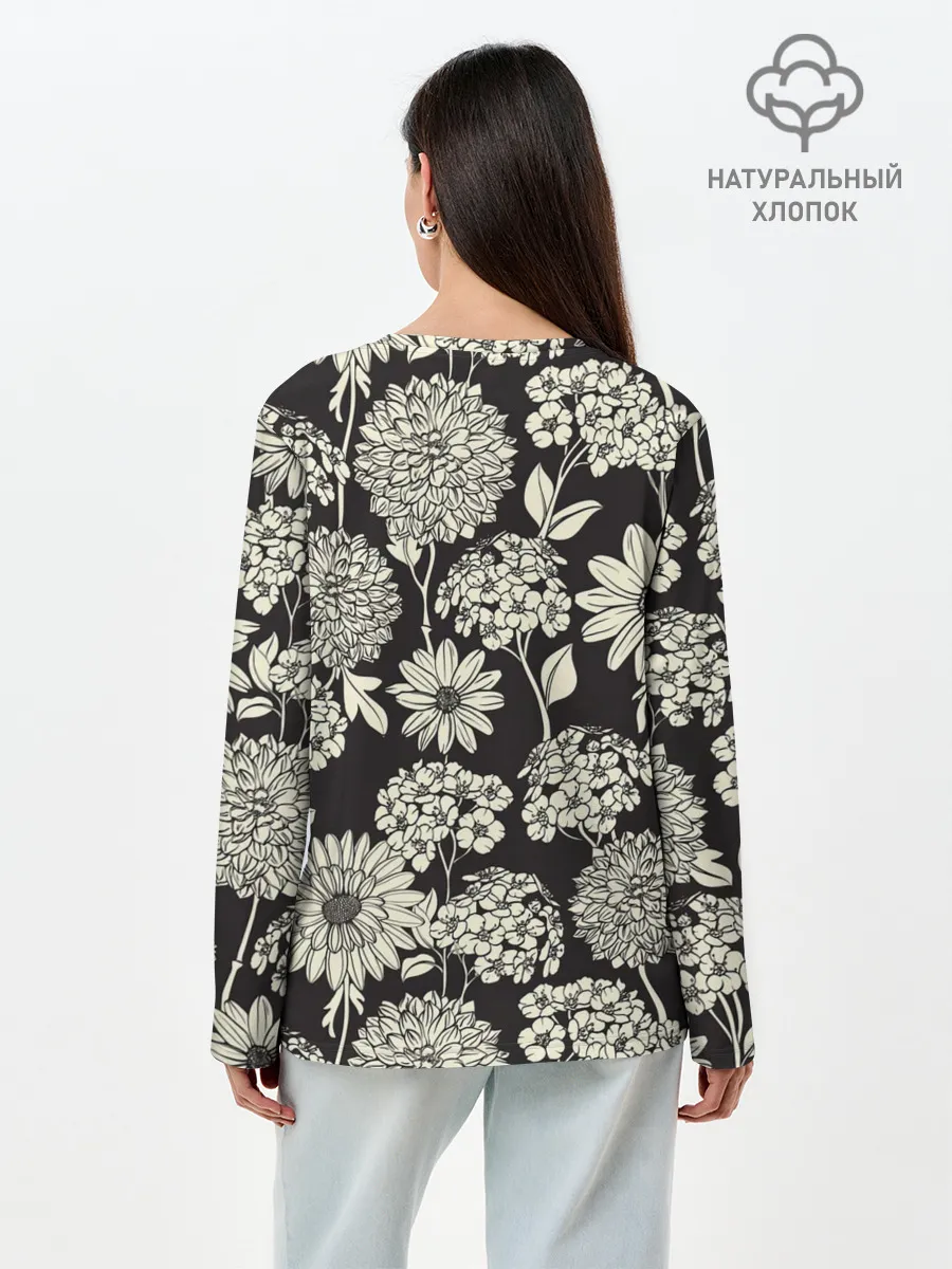 Лонгслив женский. Хлопок / Белые цветы