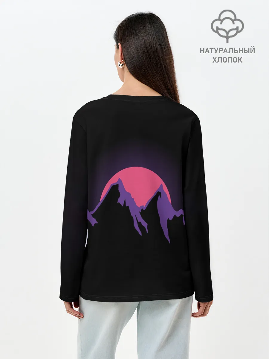 Лонгслив женский. Хлопок / горы на фоне заката