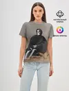Женская базовая футболка / Сидячий Скелет